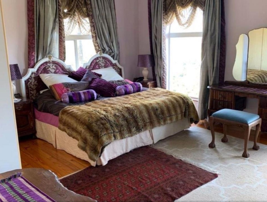 5 Bedroom Property for Sale in Old Place Western Cape